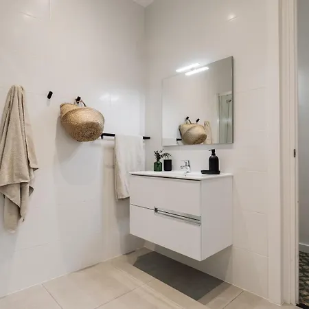 Thracian - 3 Bedrooms And Balcony In L'antiga Esquerra De L'eixample * Barcelone