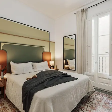 Apartment Thracian - 3 Bedrooms And Balcony In L'antiga Esquerra De L'eixample